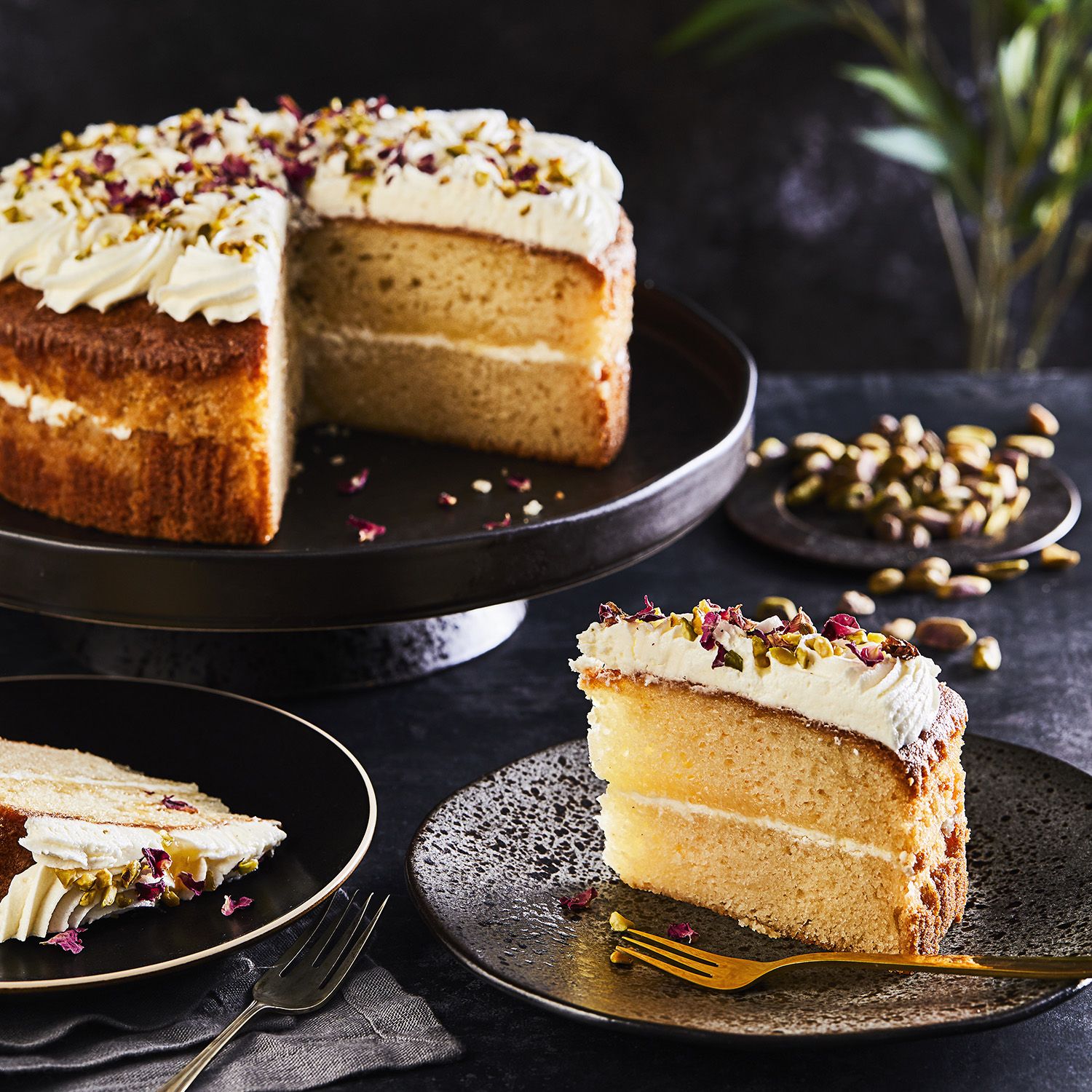 Chefs’ Selections Persian Style Lemon Cake (1 x 16p/ptn)