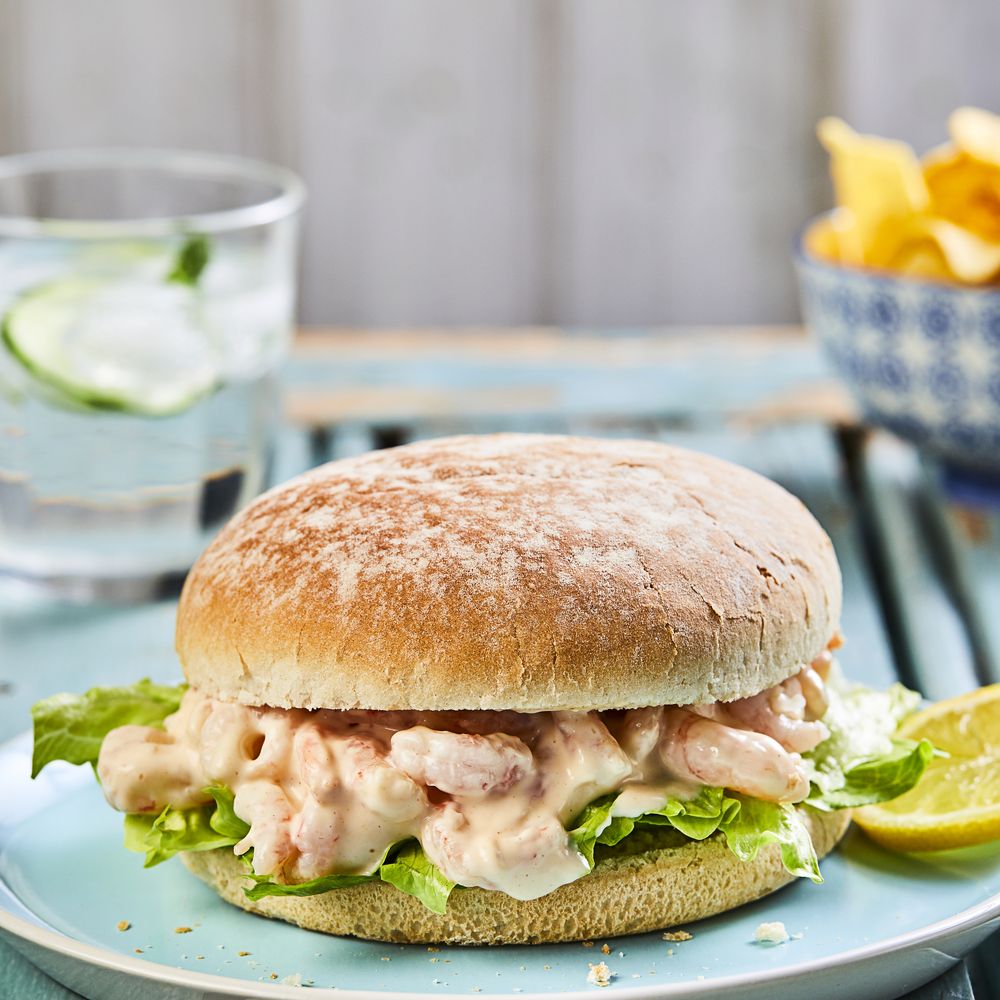 Chefs’ Selections Frozen 5″ Sliced Floured Bap (6 x 8)