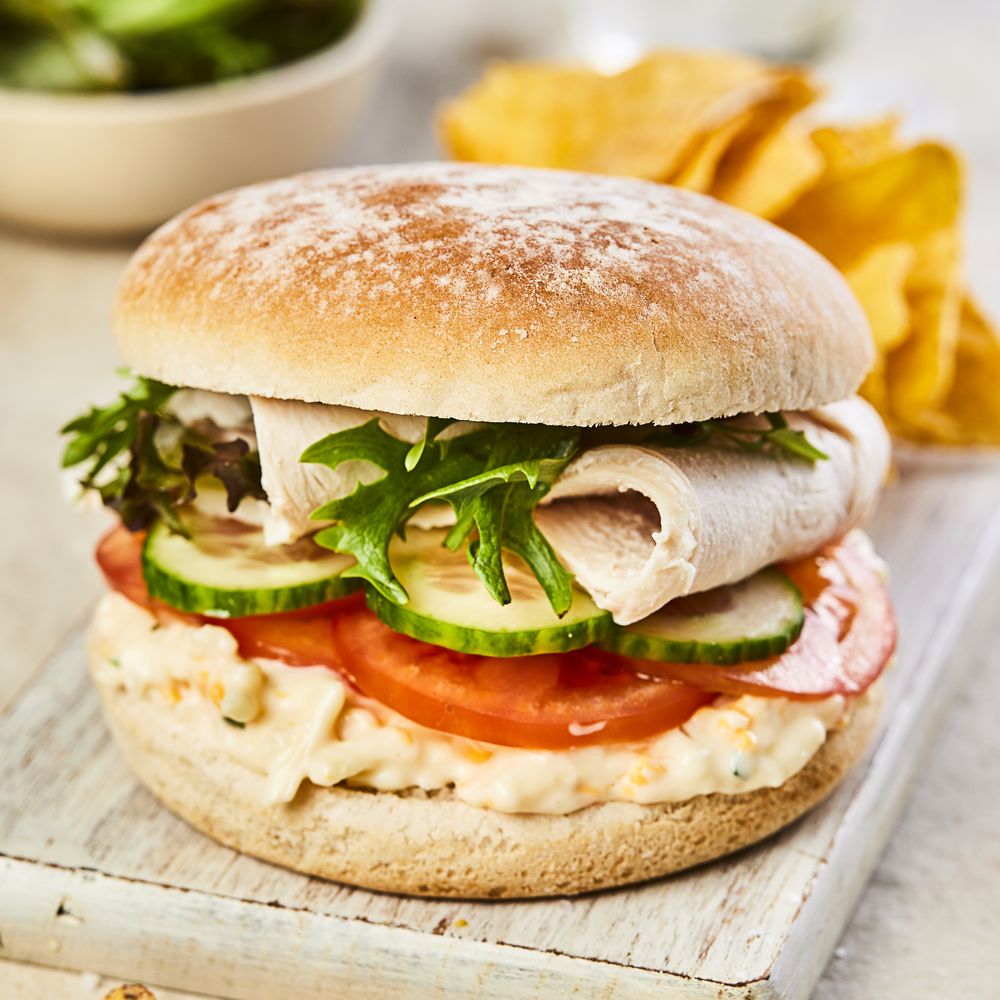 Chefs’ Selections Frozen 4″ Floured Bap (4 x 12)