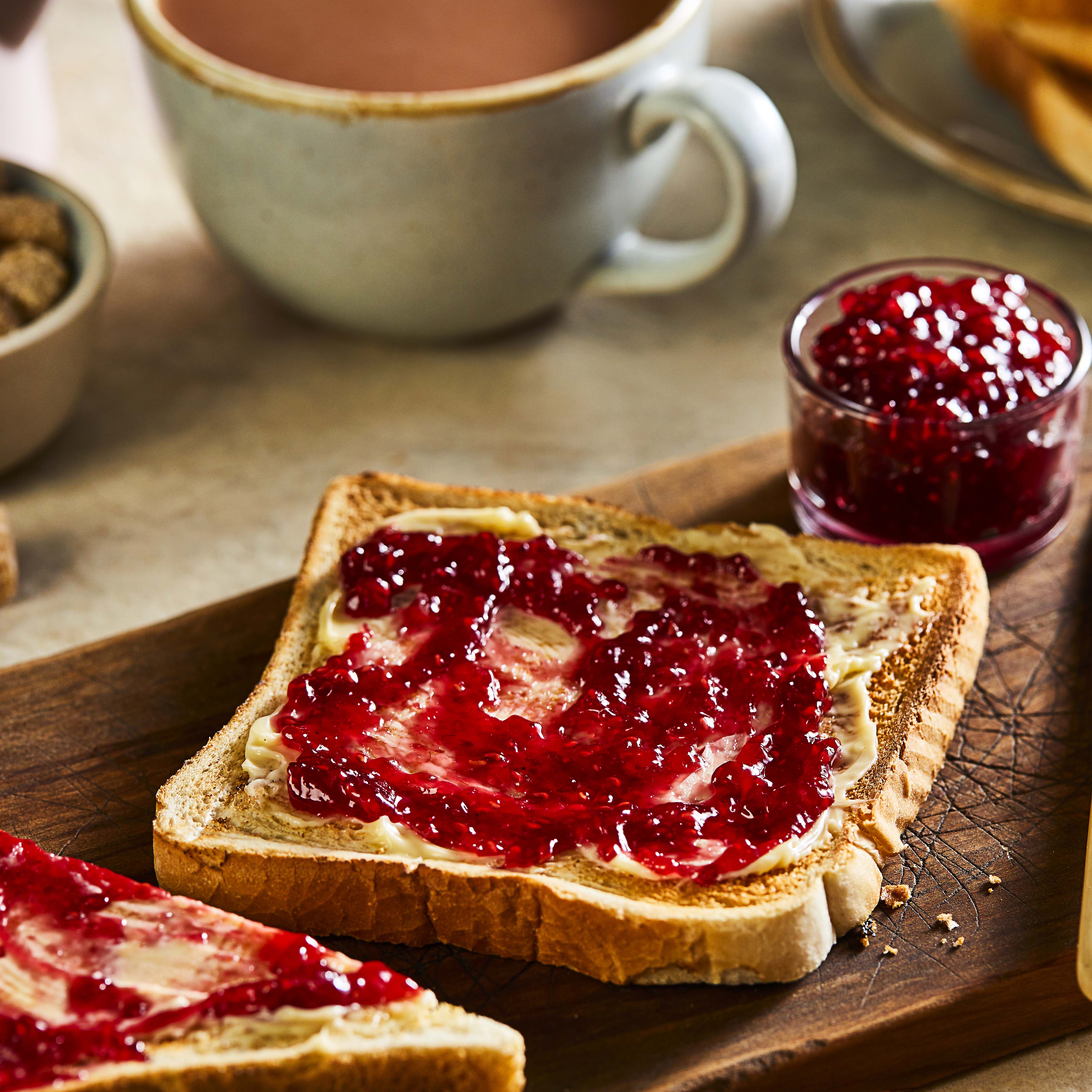 Chefs’ Selections Extra Thick Sandwich White Bread (16+2)